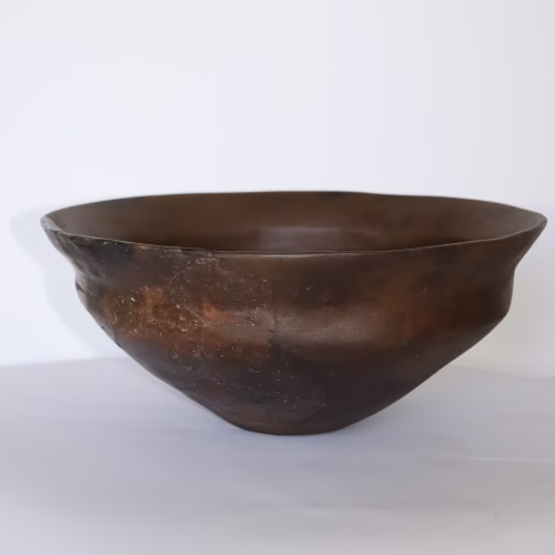 Restaurirani artefakt iz Muzeja Like Gospić, pažljivo obnovljen kroz konzervatorsko-restauratorske radove radi očuvanja kulturne baštine.